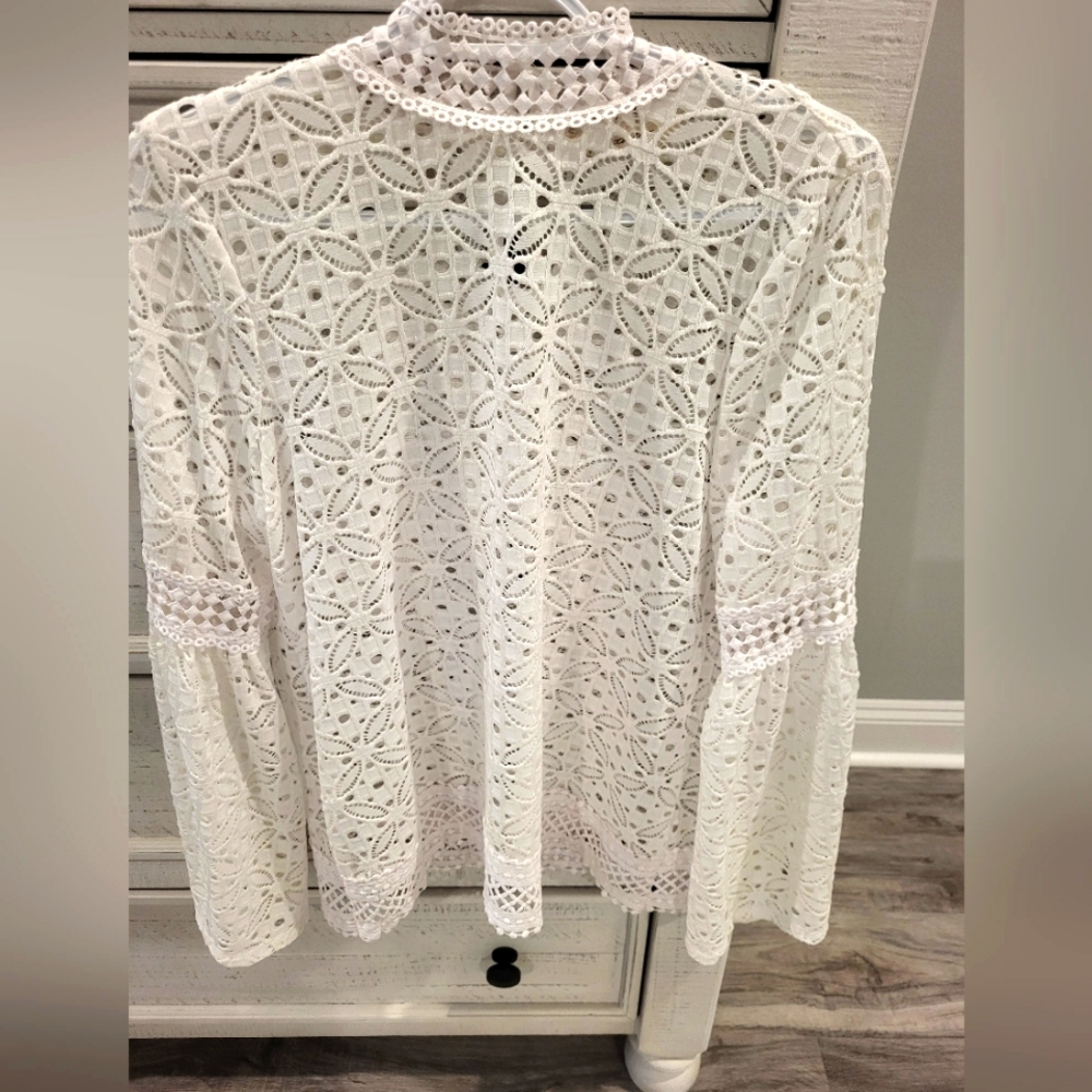 Lace top